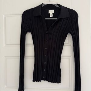 H&M Black Ribbed Button-Down Shirt